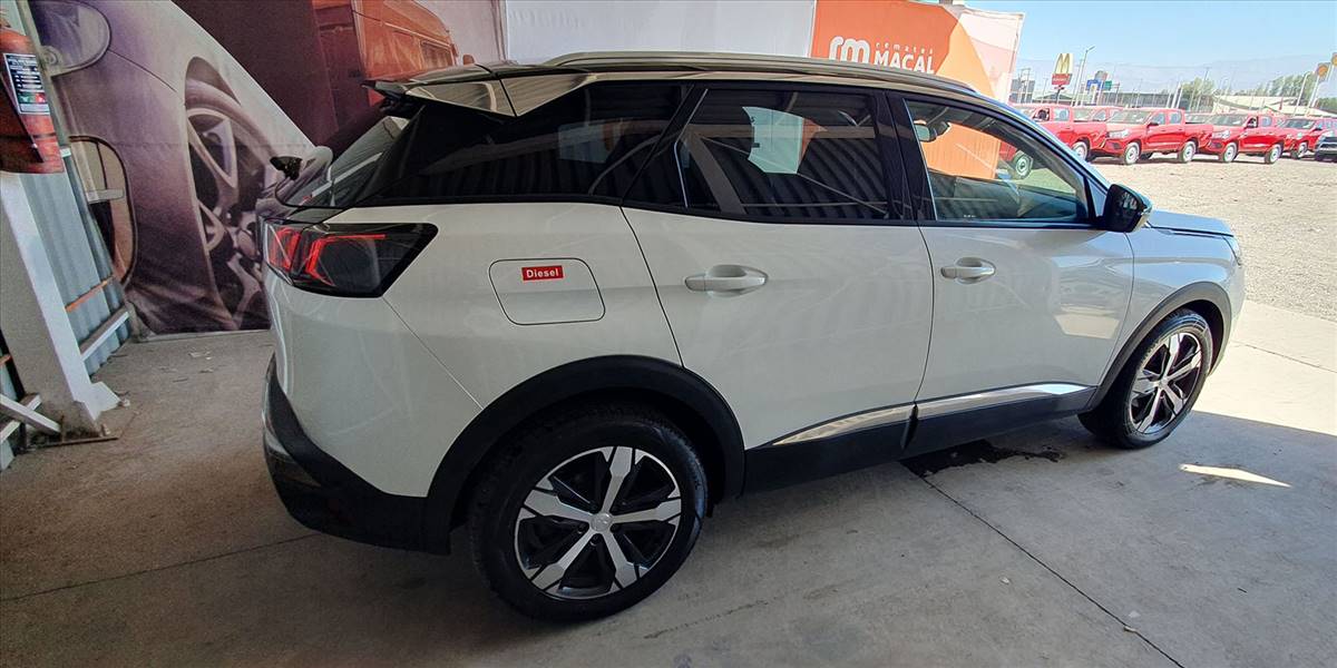PEUGEOT 3008 BLUE HDI 130 EAT8 1.5 AUT - Imagen 11