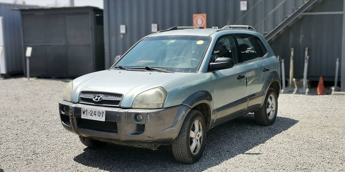 HYUNDAI TUCSON GL 2.0 - Imagen 3