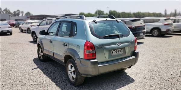 HYUNDAI TUCSON GL 2.0 - Imagen 32