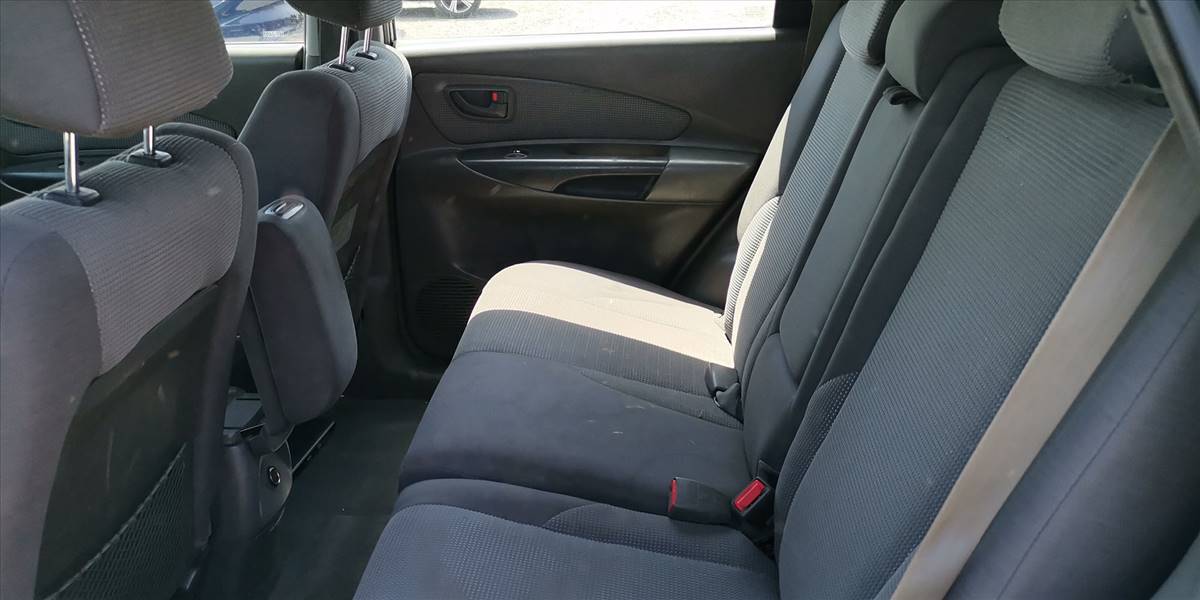 HYUNDAI TUCSON GL 2.0 - Imagen 122