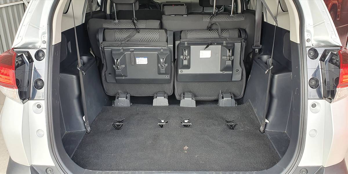 TOYOTA RUSH 4X2 1.5 AUT - Imagen 14