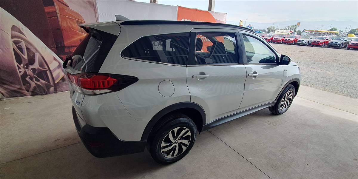 TOYOTA RUSH 4X2 1.5 AUT - Imagen 30