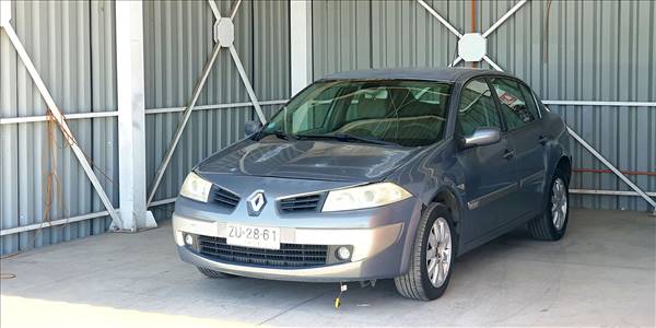 RENAULT MEGANE EXPRESSION 1.6 - Imagen 3