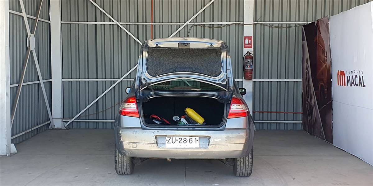 RENAULT MEGANE EXPRESSION 1.6 - Imagen 16