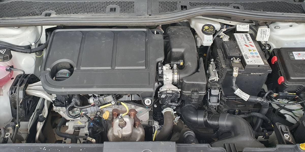 PEUGEOT 208 STYLE PURETECH 75 1.2 - Imagen 19