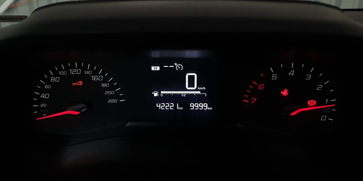 PEUGEOT 208 STYLE PURETECH 75 1.2 - Imagen 27