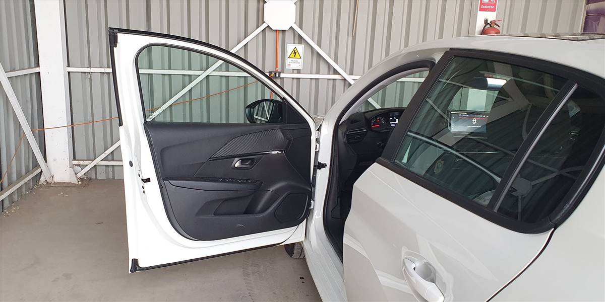 PEUGEOT 208 STYLE PURETECH 75 1.2 - Imagen 31