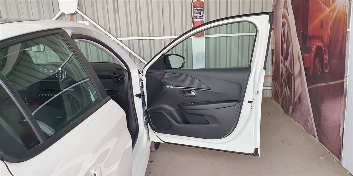 PEUGEOT 208 STYLE PURETECH 75 1.2 - Imagen 32