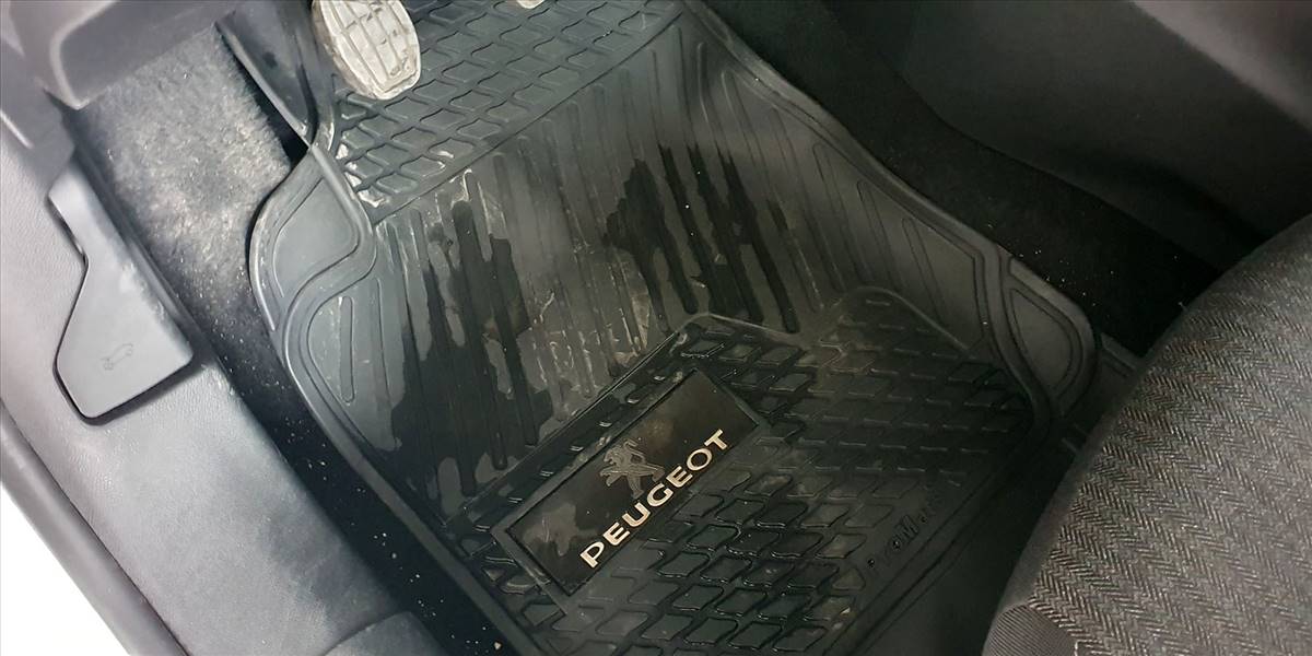 PEUGEOT 208 STYLE PURETECH 75 1.2 - Imagen 33