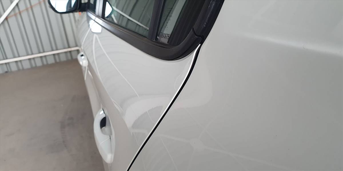 PEUGEOT 208 STYLE PURETECH 75 1.2 - Imagen 38