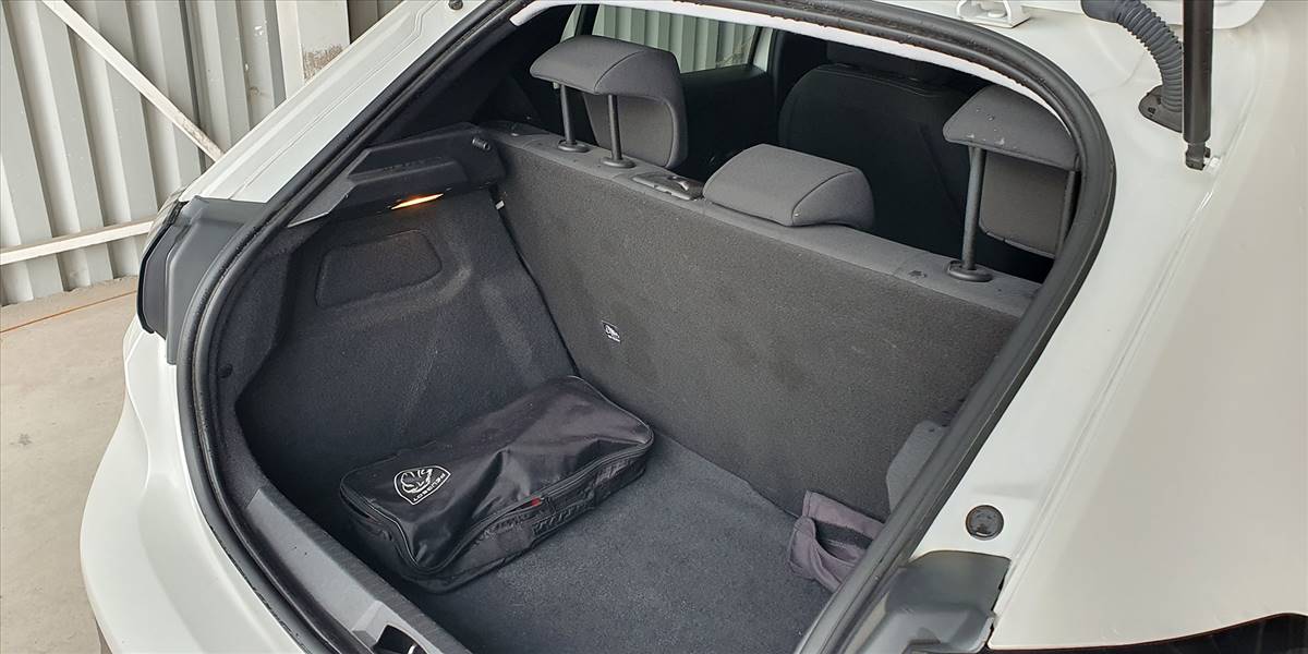 PEUGEOT 208 STYLE PURETECH 75 1.2 - Imagen 41