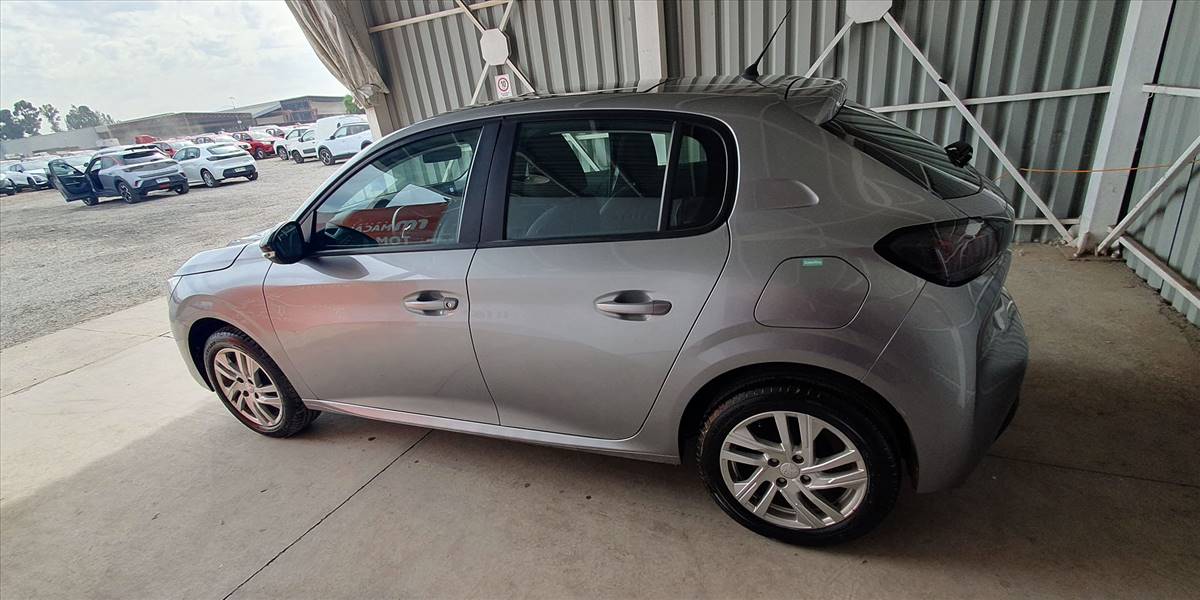 PEUGEOT 208 STYLE PURETECH 75 1.2 - Imagen 13