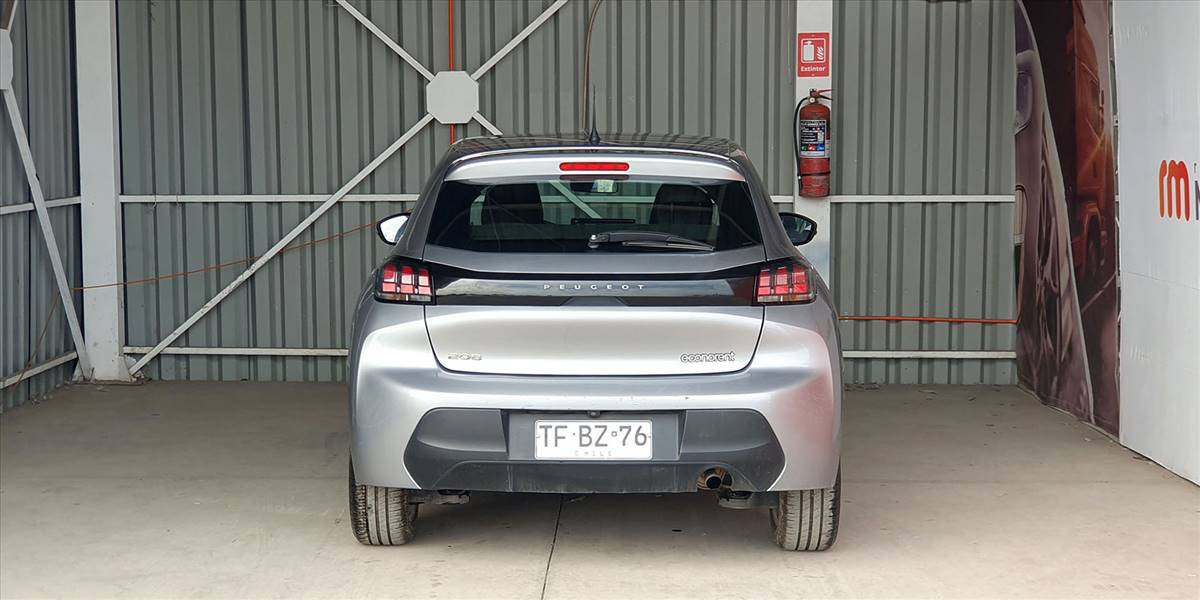 PEUGEOT 208 STYLE PURETECH 75 1.2 - Imagen 15