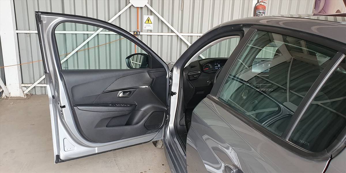PEUGEOT 208 STYLE PURETECH 75 1.2 - Imagen 31