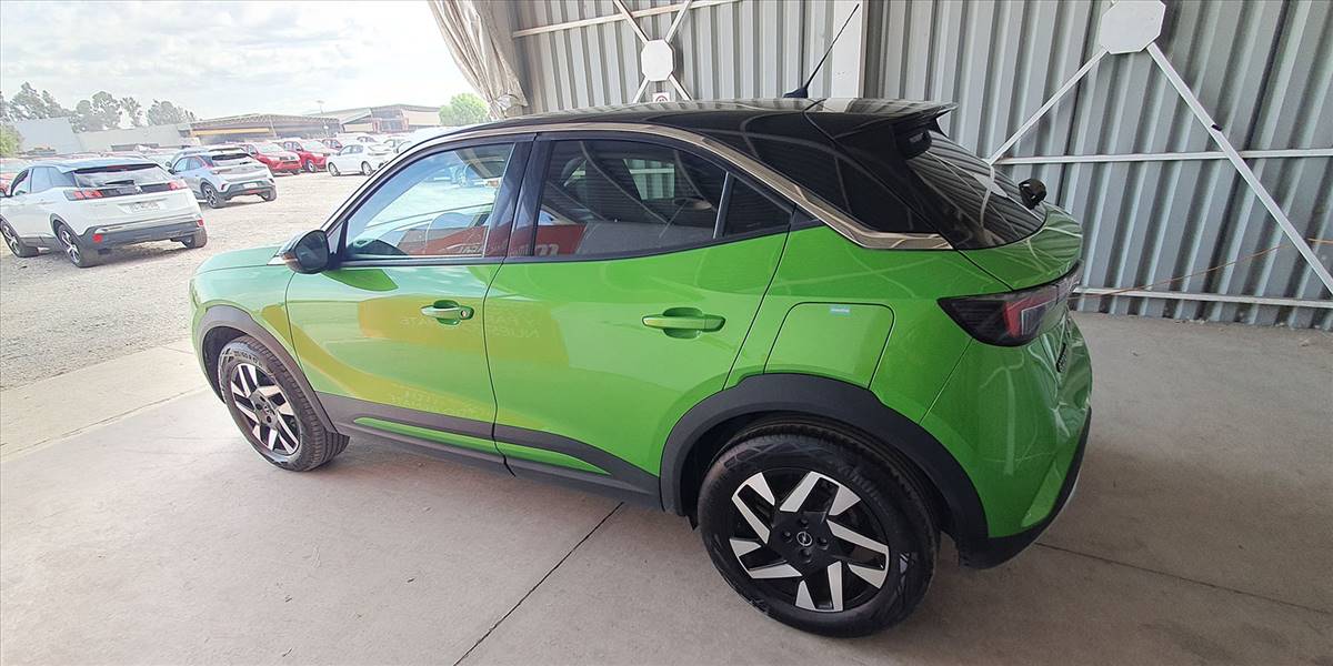 OPEL MOKKA 1.2T AUT - Imagen 10