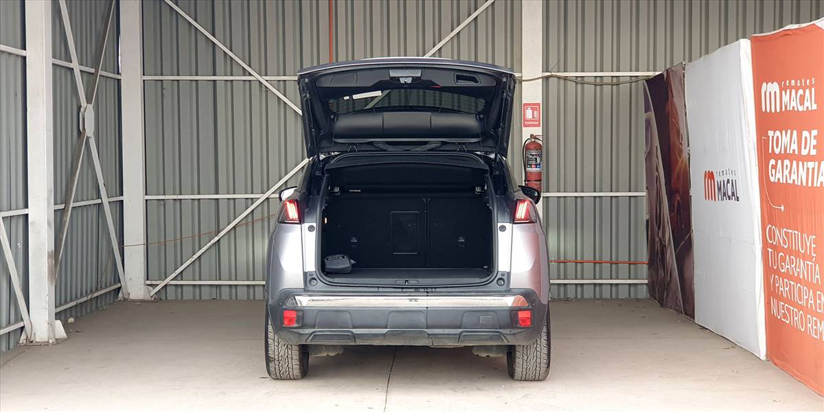 PEUGEOT 3008 BLUE HDI 130 EAT8 1.5 AUT - Imagen 13