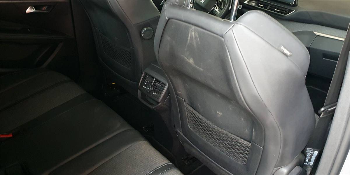 PEUGEOT 3008 BLUE HDI 130 EAT8 1.5 AUT - Imagen 35