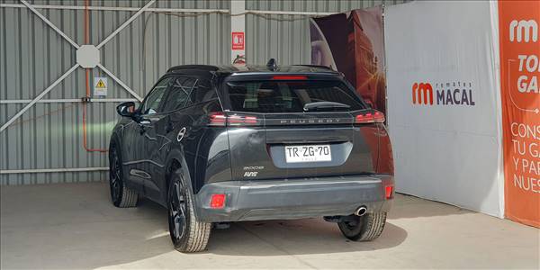 PEUGEOT 2008 BLUE HDI 130 EAT8 1.5 AUT - Imagen 4