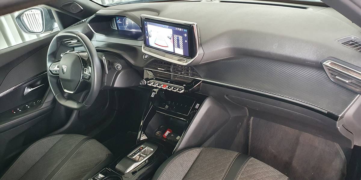 PEUGEOT 2008 BLUE HDI 130 EAT8 1.5 AUT - Imagen 25