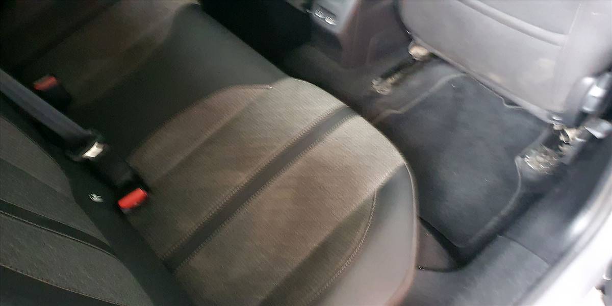 PEUGEOT 2008 BLUE HDI 130 EAT8 1.5 AUT - Imagen 35