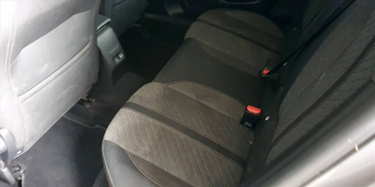 PEUGEOT 2008 BLUE HDI 130 EAT8 1.5 AUT - Imagen 50