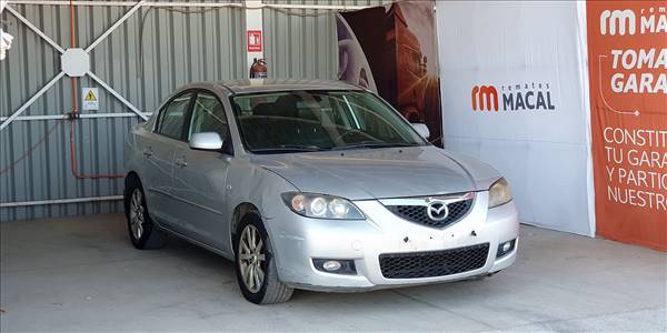 MAZDA 3 1.6 AUT - Imagen 2
