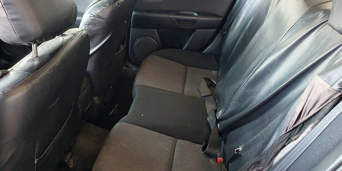 MAZDA 3 1.6 AUT - Imagen 26