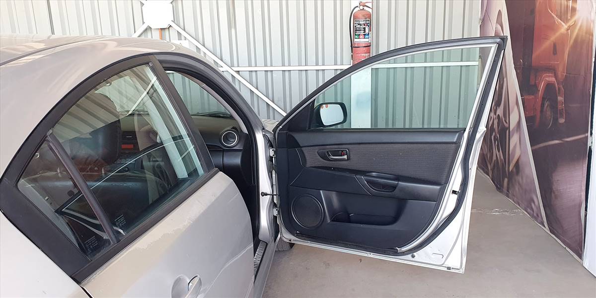MAZDA 3 1.6 AUT - Imagen 28