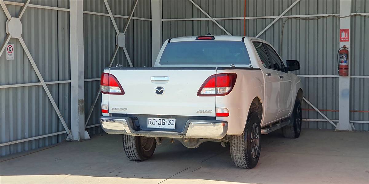 MAZDA BT 50 DCAB 4X4 2.2 - Imagen 6