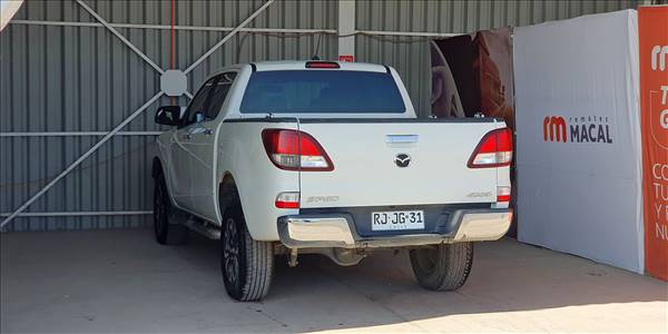 MAZDA BT 50 DCAB 4X4 2.2 - Imagen 9