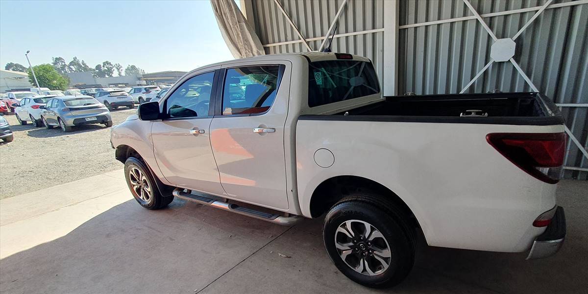 MAZDA BT 50 DCAB 4X4 2.2 - Imagen 13