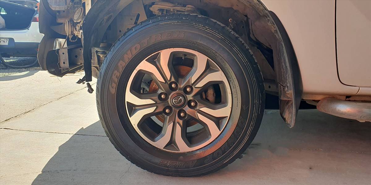 MAZDA BT 50 DCAB 4X4 2.2 - Imagen 21