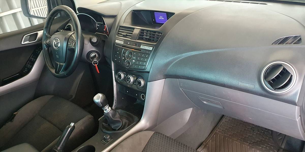 MAZDA BT 50 DCAB 4X4 2.2 - Imagen 25
