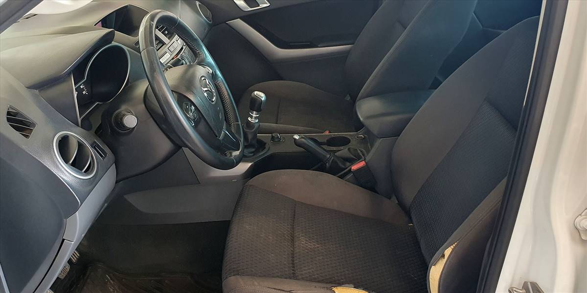 MAZDA BT 50 DCAB 4X4 2.2 - Imagen 28
