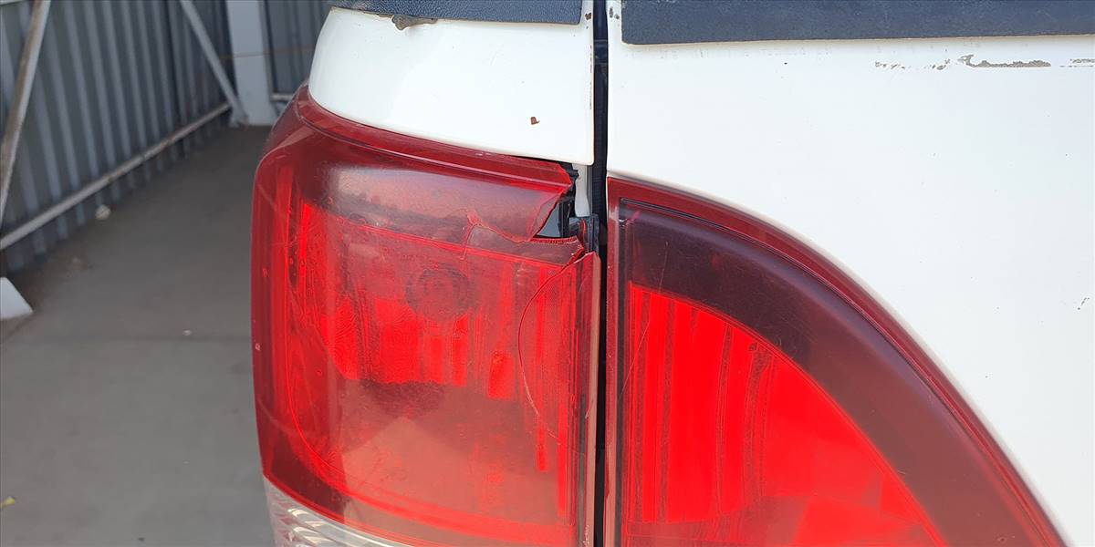 MAZDA BT 50 DCAB 4X4 2.2 - Imagen 37