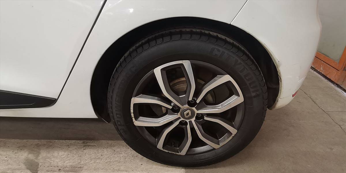 RENAULT CLIO IV HB 1.2 - Imagen 96