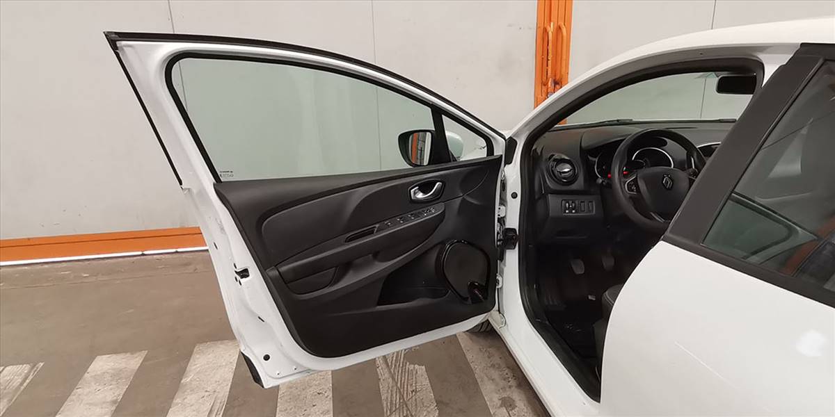 RENAULT CLIO IV HB 1.2 - Imagen 107