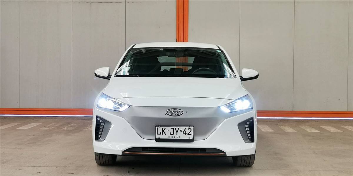 HYUNDAI IONIQ EV GLS - Imagen 8