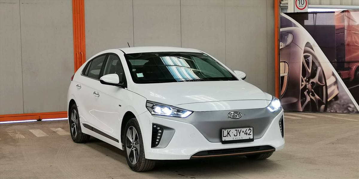HYUNDAI IONIQ EV GLS - Imagen 15