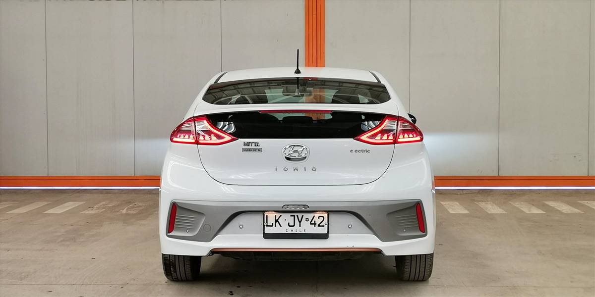 HYUNDAI IONIQ EV GLS - Imagen 25