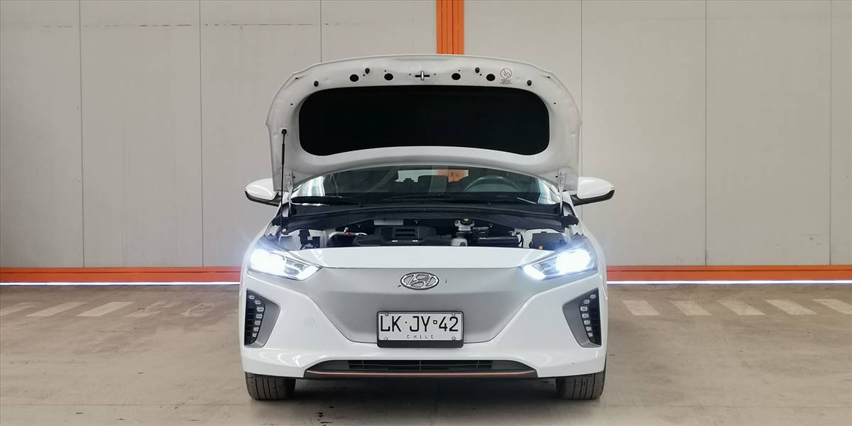 HYUNDAI IONIQ EV GLS - Imagen 28