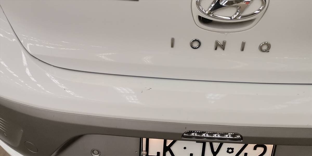 HYUNDAI IONIQ EV GLS - Imagen 76
