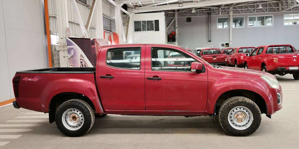 CHEVROLET NEW DMAX 4WD 2.5 - Imagen 38