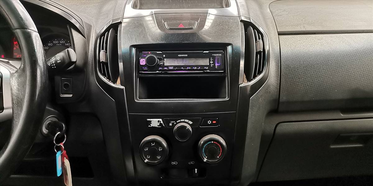 CHEVROLET NEW DMAX 4WD 2.5 - Imagen 47